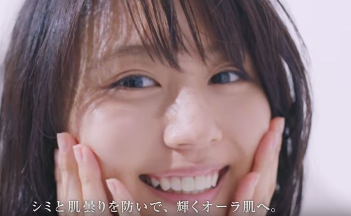 一万円あったら何のコスメを買いますか?