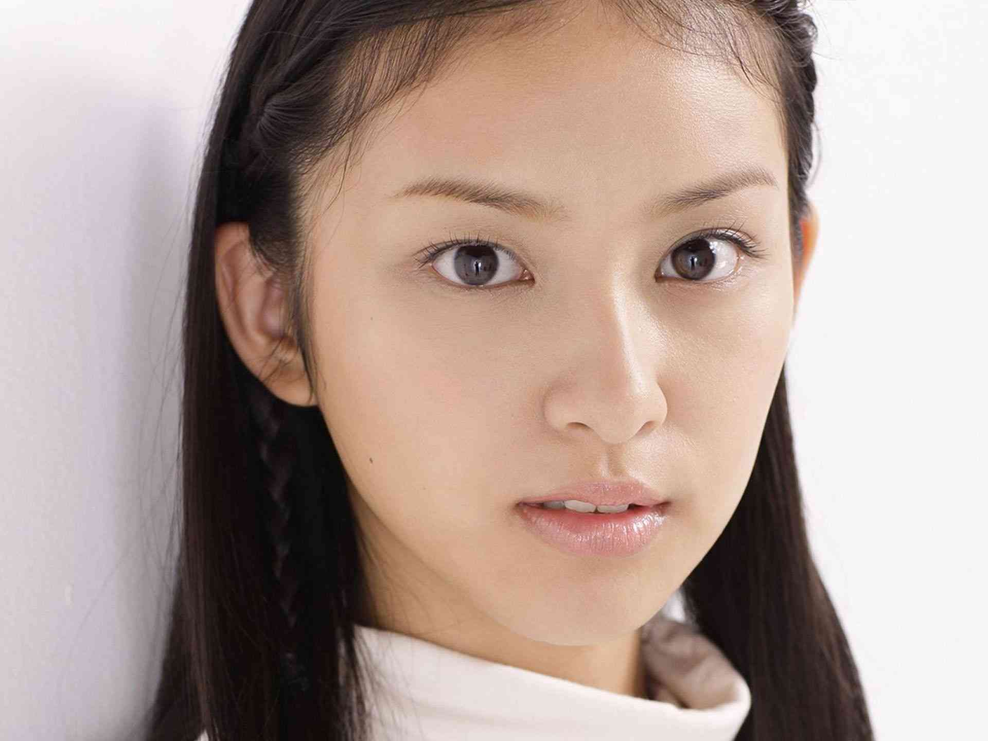 旬の若手女優 武井咲のとってもかわいい画像27枚を厳選紹介 エントピ Entertainment Topics