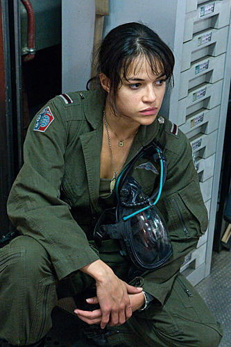【画像】色んな軍服姿・戦闘服姿が見たい