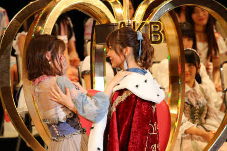 まゆゆこと渡辺麻友 卒業発表 指原莉乃「予感はしていた」こじはる「わがままも言わず」