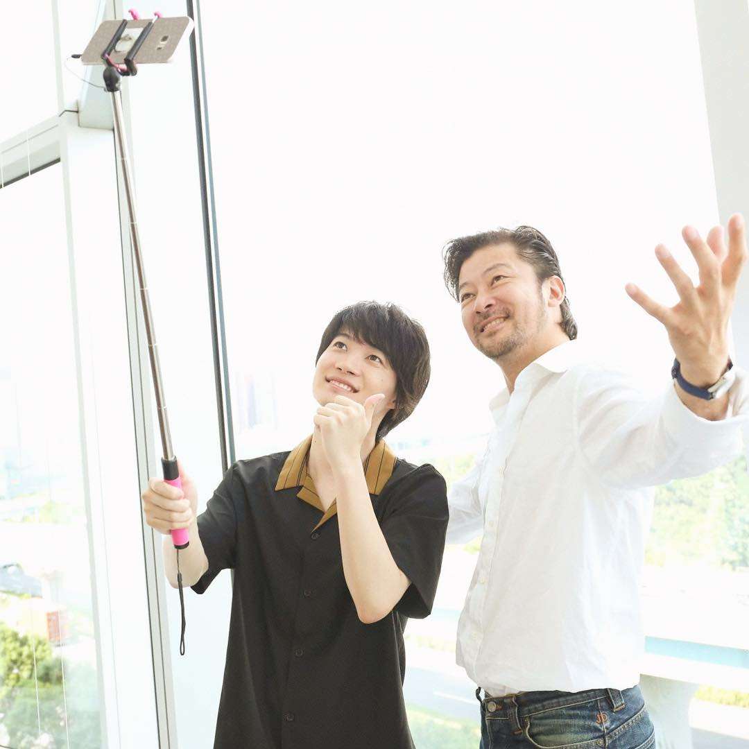 神木隆之介と浅野忠信がアクティブデート! この夏イチバンの“清涼感差”カップルが誕生する