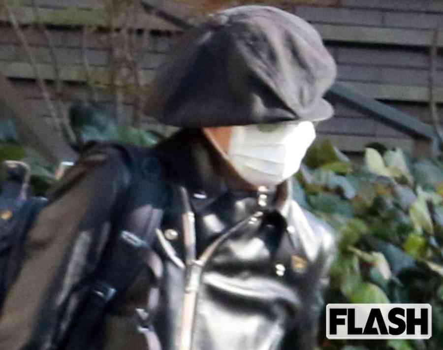 高橋一生が15歳年下女優と「合鍵おこもり愛」