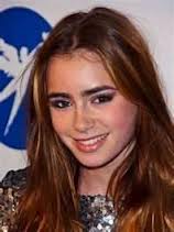 女性の「太眉」復活！