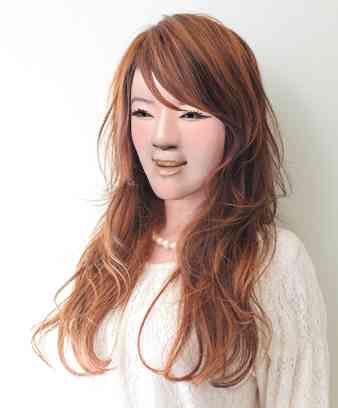 能面の髪型を『女子大生風』にすると可愛くないと話題に