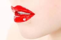 思い出すのも恥ずかしい、昔イケてると思ってたメイク