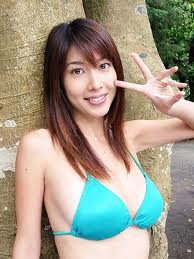 高学歴グラドル小林恵美「月に20日以上が休み」で困窮生活
