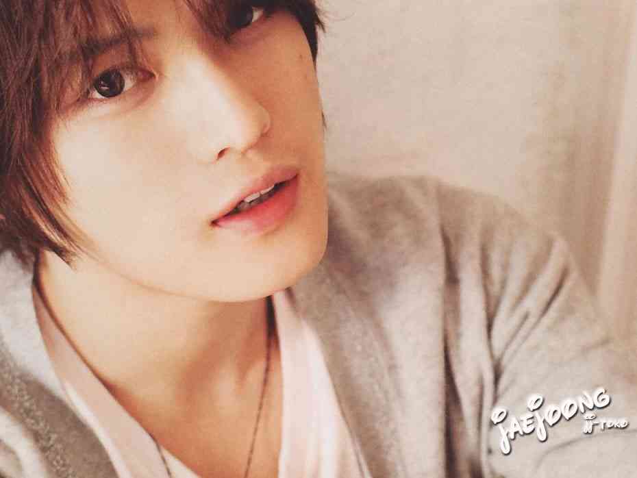 JYJジェジュン、“親友”山下智久とヘリコプターに乗って「休暇を満喫」