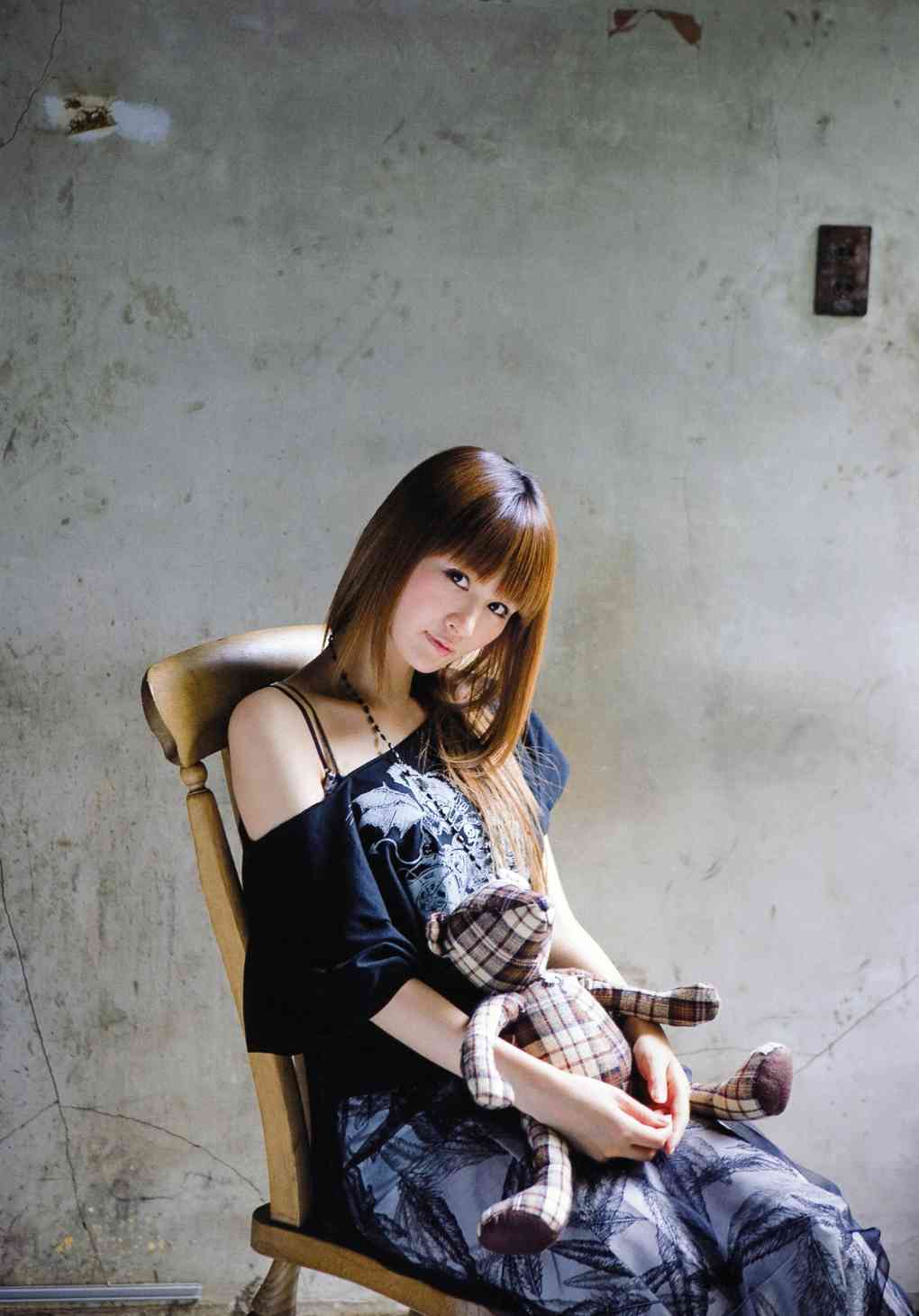 声優・小林ゆうの書いた