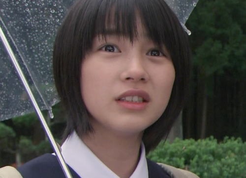 NHK連続テレビ小説「あまちゃん」のクールな美少女『橋本愛』…宮藤官九郎に「遊んでもらってます」