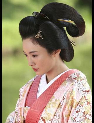 着物が似合う芸能人