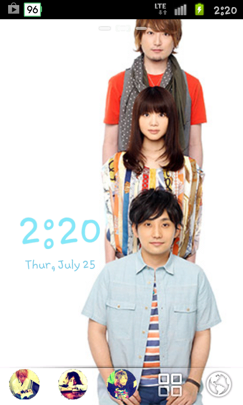 スマホのホーム画面を見せてください☆