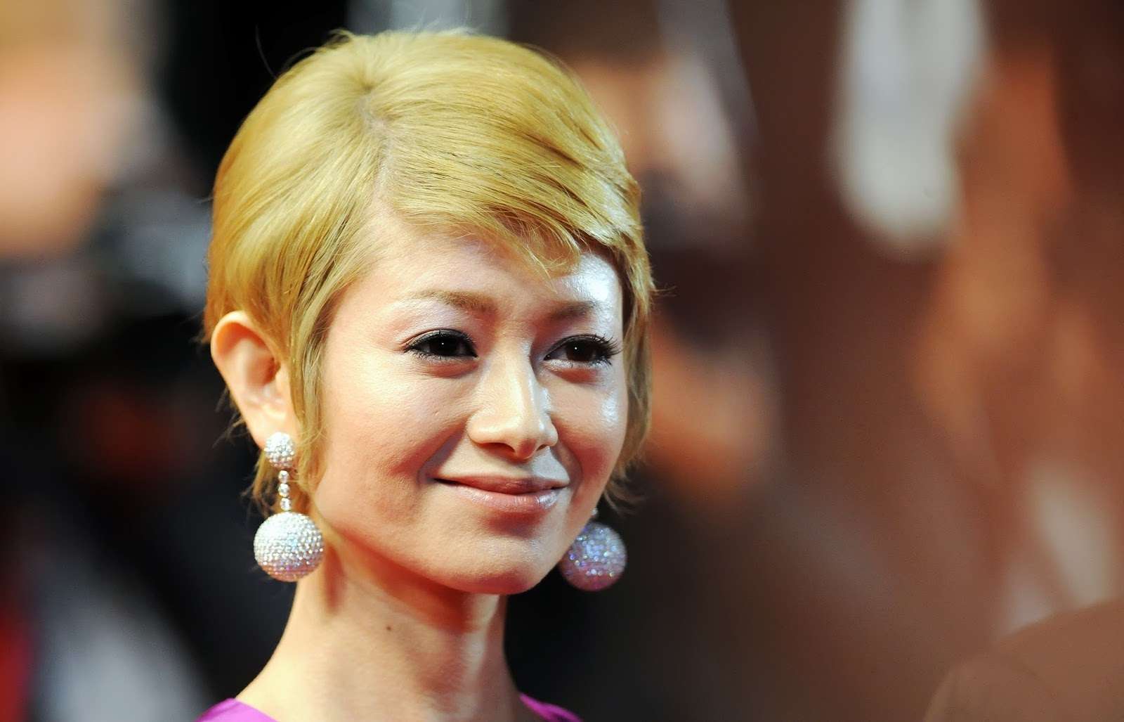 真木よう子、ファミレスで夫婦ゲンカ!?店内緊迫のド修羅場に