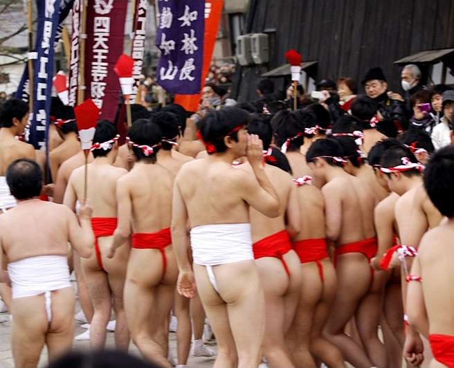 男性の色気を感じるとこは?