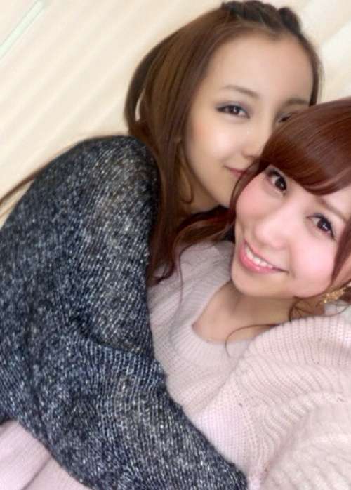 河西智美、板野友美は「人生で1番ケンカした人」 劇場駆けつけ卒業祝福