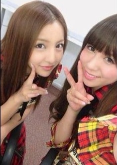 河西智美、板野友美は「人生で1番ケンカした人」 劇場駆けつけ卒業祝福