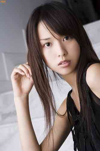 橋本愛と交際報道の綾野剛に落胆…「17歳に手ぇ出すなんて」「引くわ」