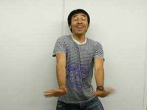 父親が自宅で庭の草刈中に草刈機の刃が長女の首に当たる　3歳女児死亡