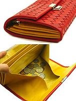 お財布…どこのブランドのどんなのを使ってる?