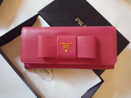 お財布…どこのブランドのどんなのを使ってる?