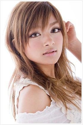 ざわちん、今回の最新ものまねメイクは浜崎あゆみ！やはり期待を裏切らない完成度！！