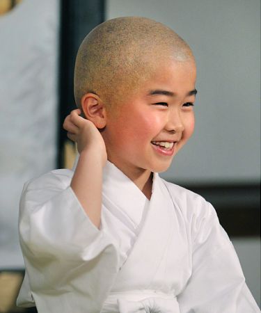 坊主が似合う芸能人は？