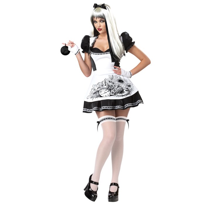 ハロウィンパーティに行くなら何を着ますか？