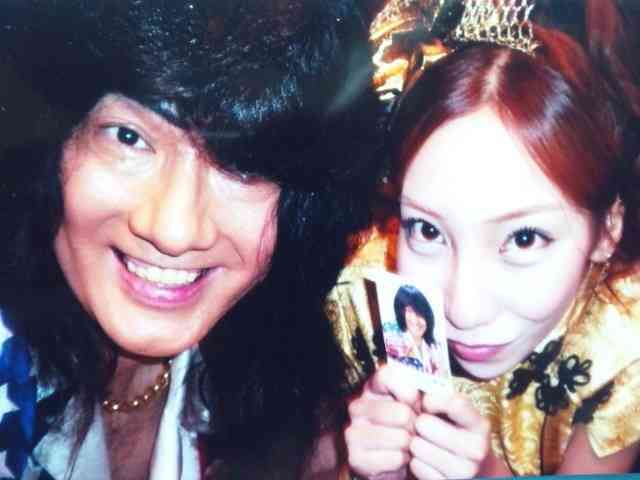 ざわちんのミランダ・カーのものまねメイクが激似！