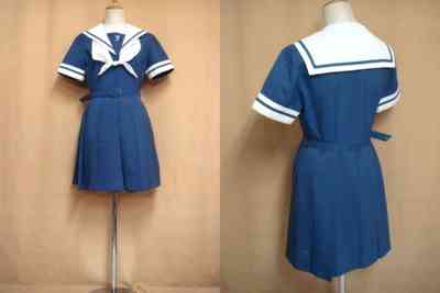 制服着た33歳おっさん、高校の文化祭に侵入しセーラー服盗む