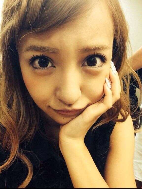 板野友美 めざましライブ「少女A」間違えまくりで放送事故