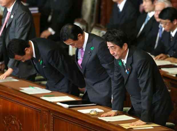 安倍首相、消費税8%を表明 午後6時から記者会見