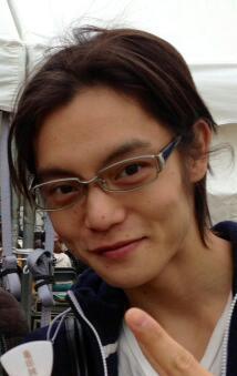 メガネ男子好き集まれ~♪