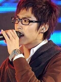 メガネ男子好き集まれ~♪