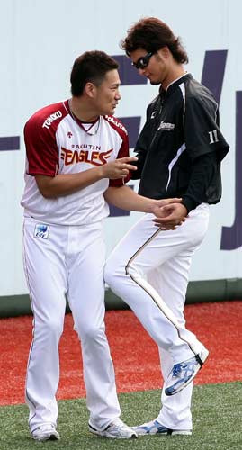 田中将大「僕はダルさんと違ってAV女優の知り合いなんていない」→ダルビッシュ有ブチ切れw