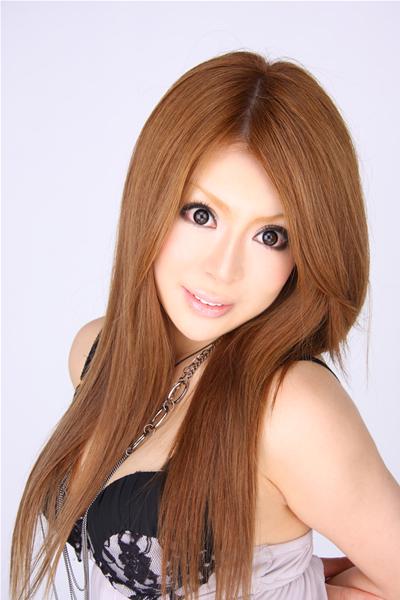 総額2000万円超“整形サイボーグ美女”ヴァニラ、さらなる願望を明かす