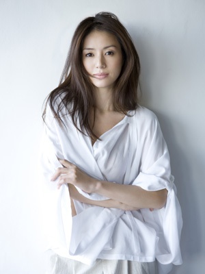 声が綺麗な女優さん！