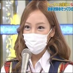 ざわちんのメイクで米倉涼子に変身したmisonoをご覧ください