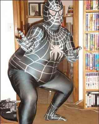 疲労困憊の「スパイダーマン」が激写されるww
