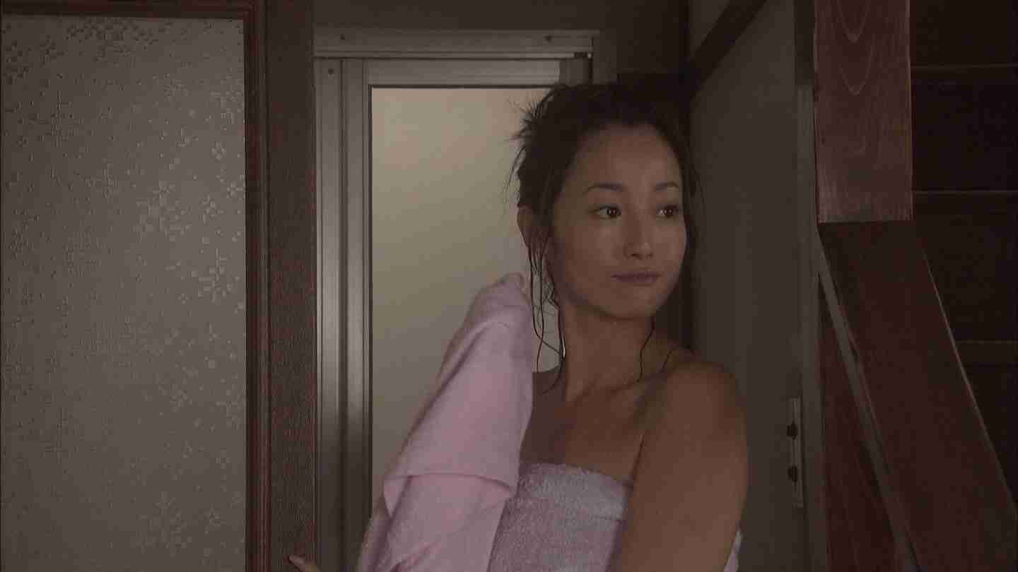 沢尻エリカがananで“スッピン”披露　「いい子キャラ」も継続中…