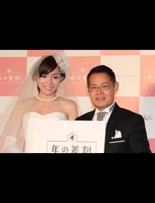 やしきたかじんが32歳年下の一般女性と再々婚！長期療養中「男のけじめ」