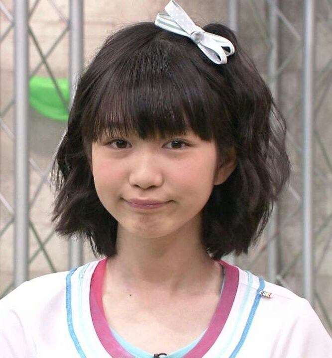 浜崎あゆみ、婚約者“お披露目”！米男性と手をつないでラブラブ帰国