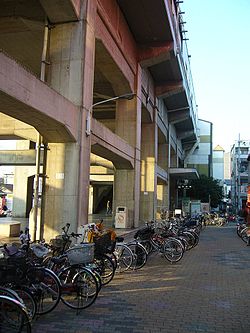 大阪で中1女子が行方不明…顔写真公開し、情報提供呼びかけ