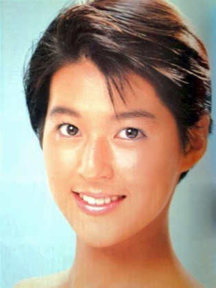 【女性限定】若かりし頃の歌手や女優さん画像