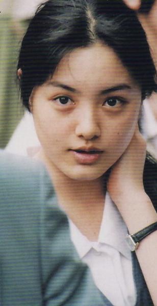 【女性限定】若かりし頃の歌手や女優さん画像