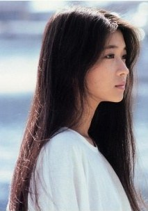 【女性限定】若かりし頃の歌手や女優さん画像