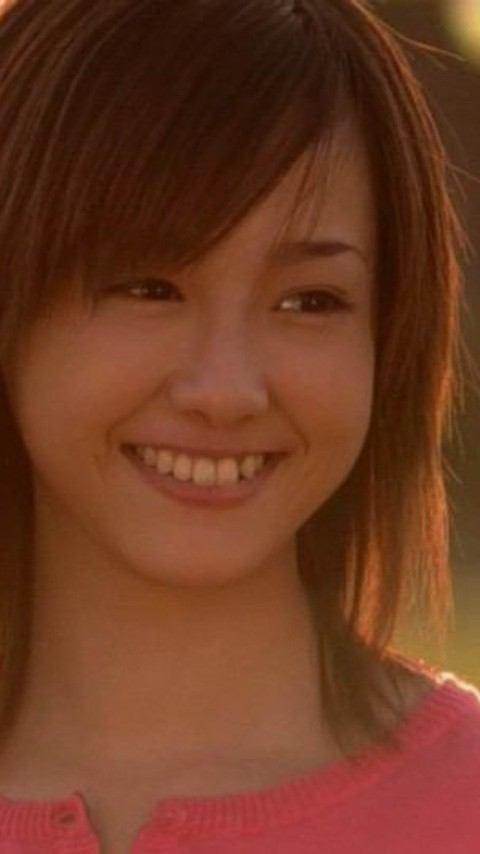 【女性限定】若かりし頃の歌手や女優さん画像