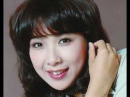 【女性限定】若かりし頃の歌手や女優さん画像