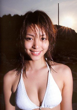 【女性限定】若かりし頃の歌手や女優さん画像
