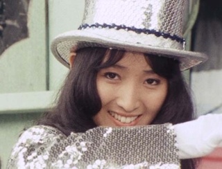 【女性限定】若かりし頃の歌手や女優さん画像