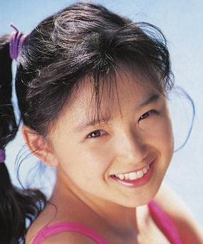 【女性限定】若かりし頃の歌手や女優さん画像