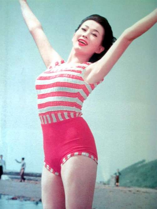 【女性限定】若かりし頃の歌手や女優さん画像